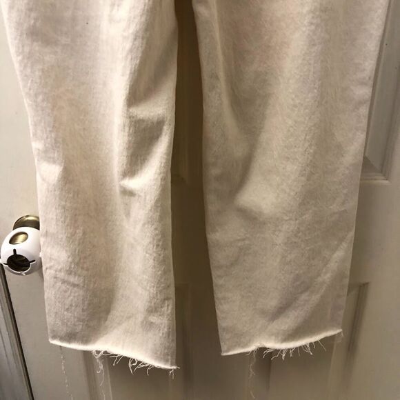 Universal Thread NWT Women's Cut Knee Off White Jeans Size 14 Vintage Straight - Picture 13 of 16